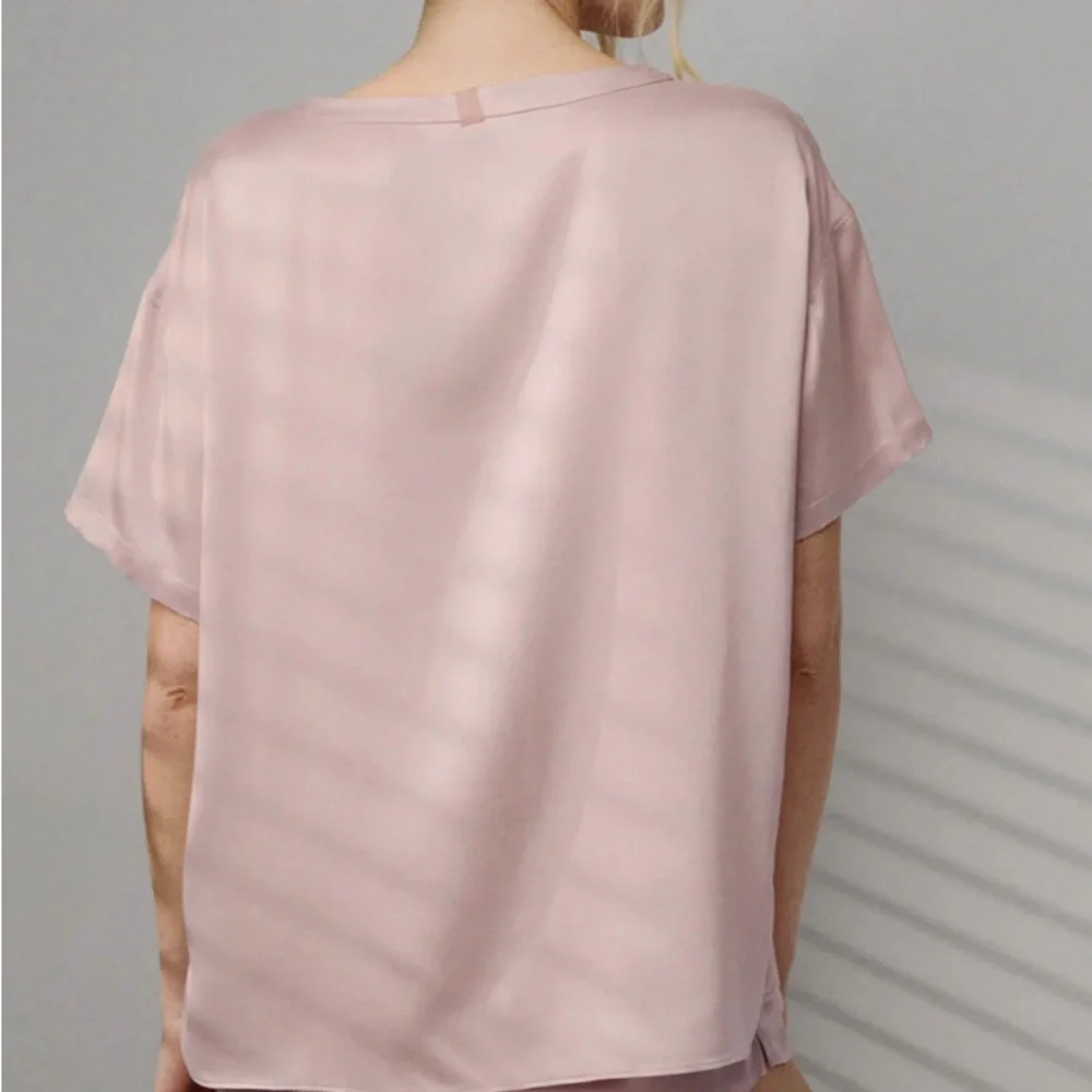 Lunya tee short set - Picture 2 of 2